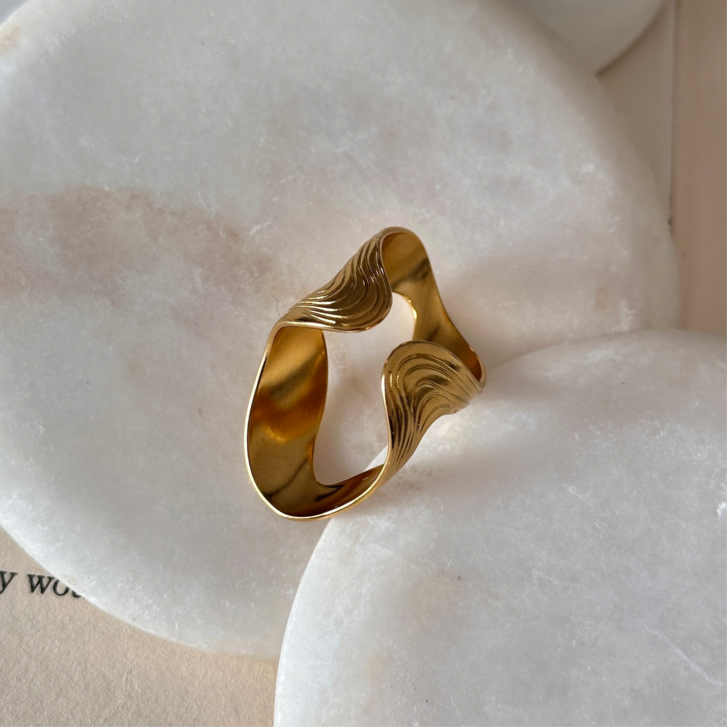 Waves of gold ring